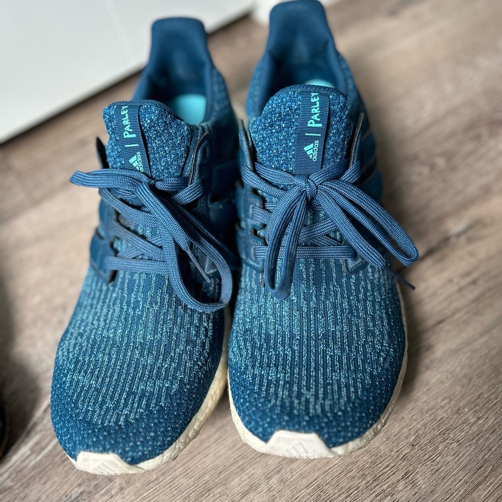 Adidas Ultra Boost parley mens